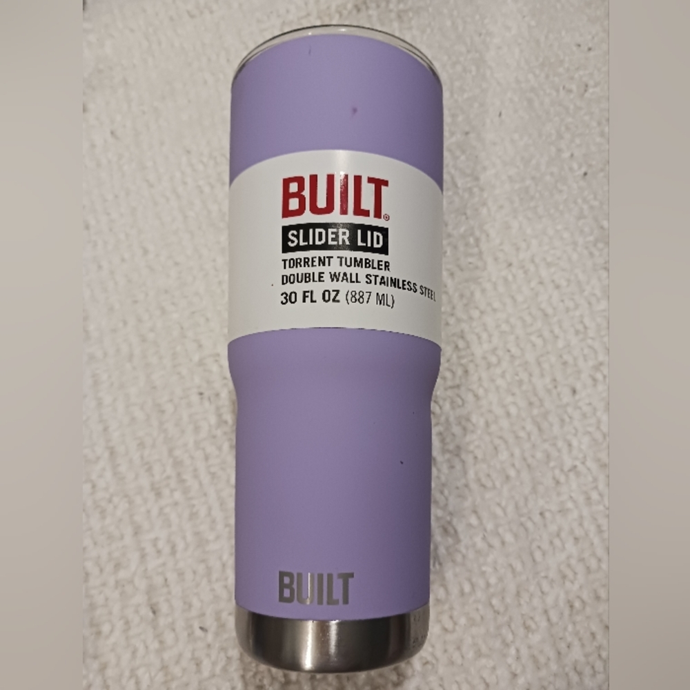 NWT! BUILT 30oz TUMBLER
